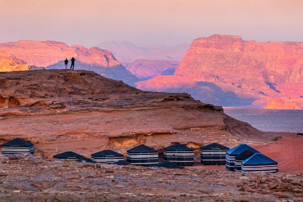 Wadi Rum Moon Camp ภายนอก รูปภาพ